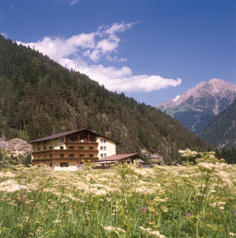 Schonauer Hof Hotel Bach  Eksteriør billede